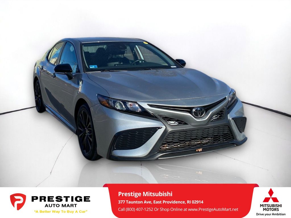 Vehicle image 4 of 30