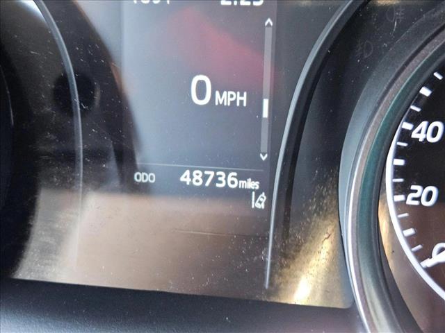 Vehicle image 11 of 23