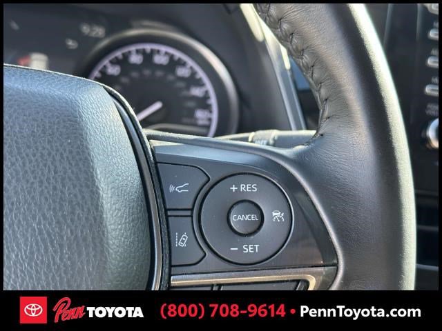 Vehicle image 27 of 36