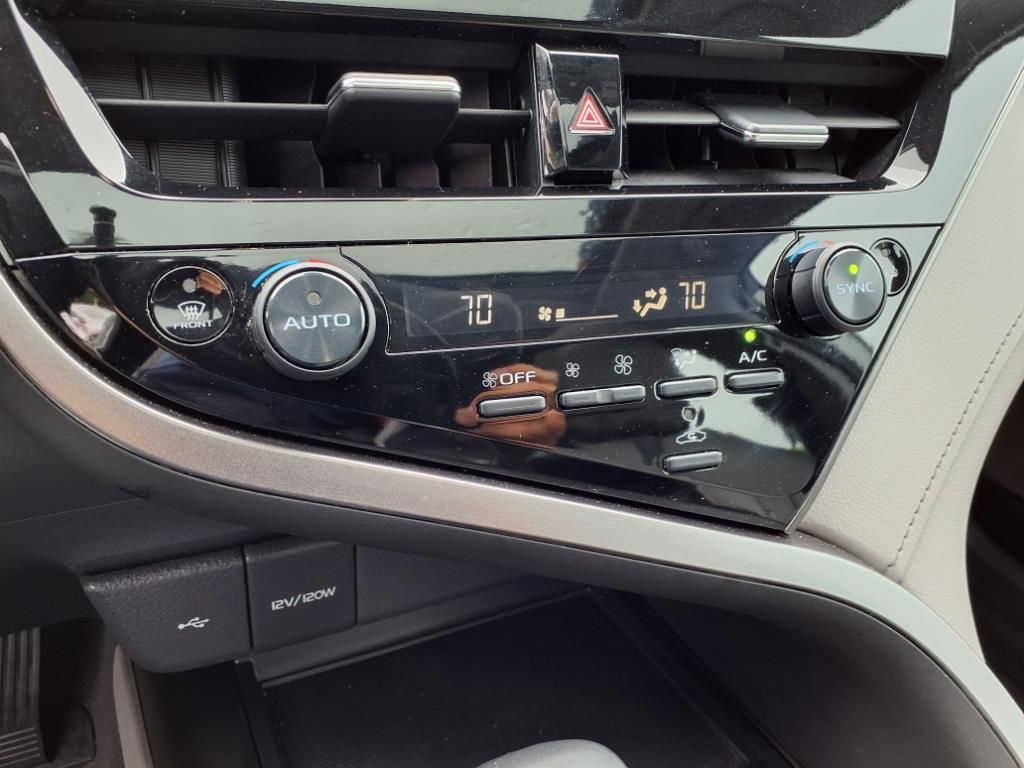 Vehicle image 29 of 31