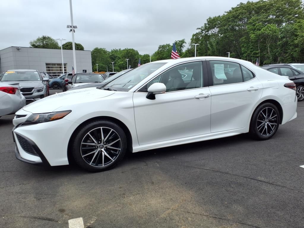 Vehicle image 1 of 31