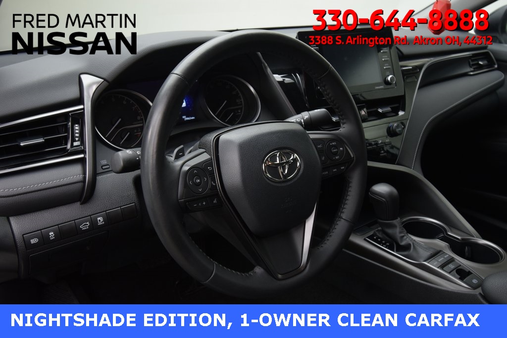 Vehicle image 17 of 25