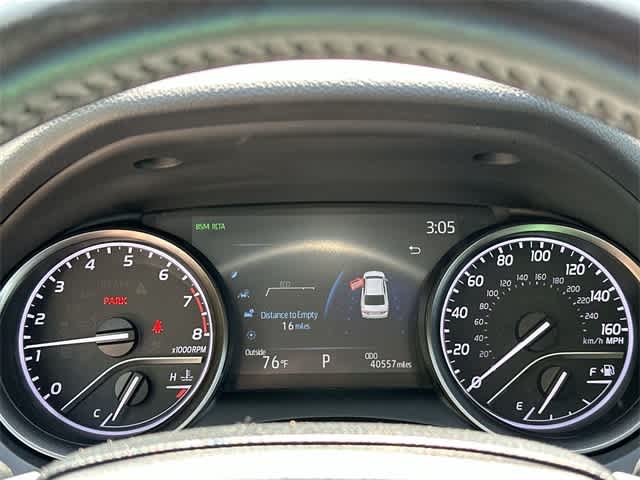 Vehicle image 20 of 29