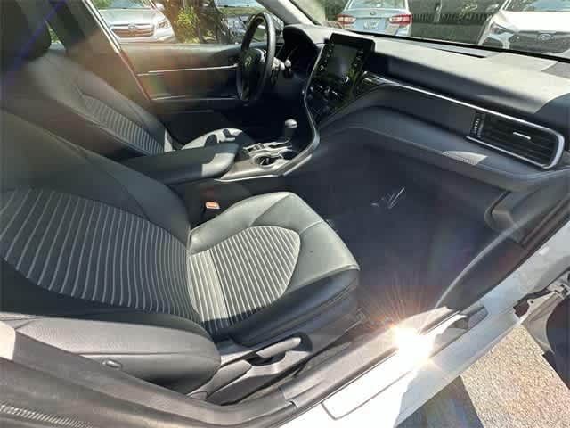 Vehicle image 15 of 29