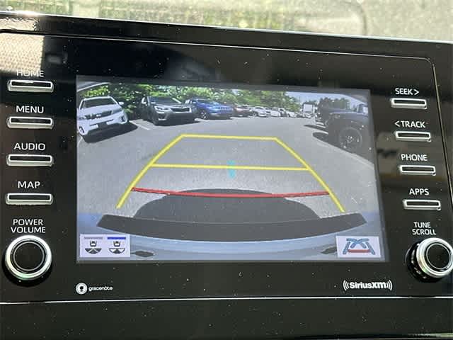 Vehicle image 21 of 29