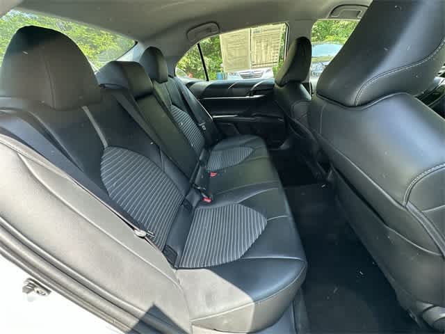 Vehicle image 12 of 29