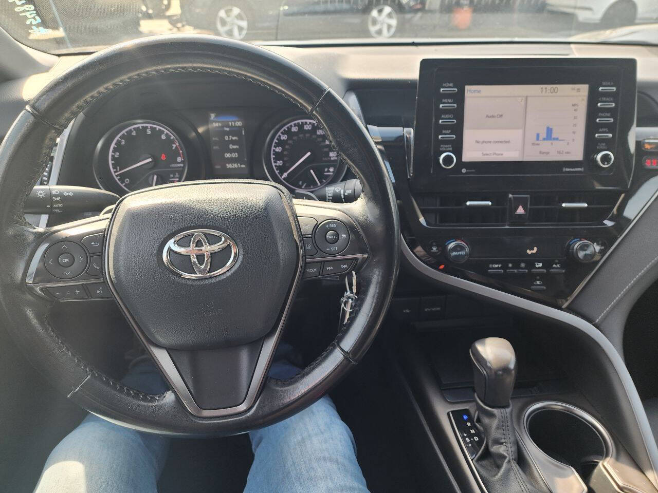 Vehicle image 14 of 16