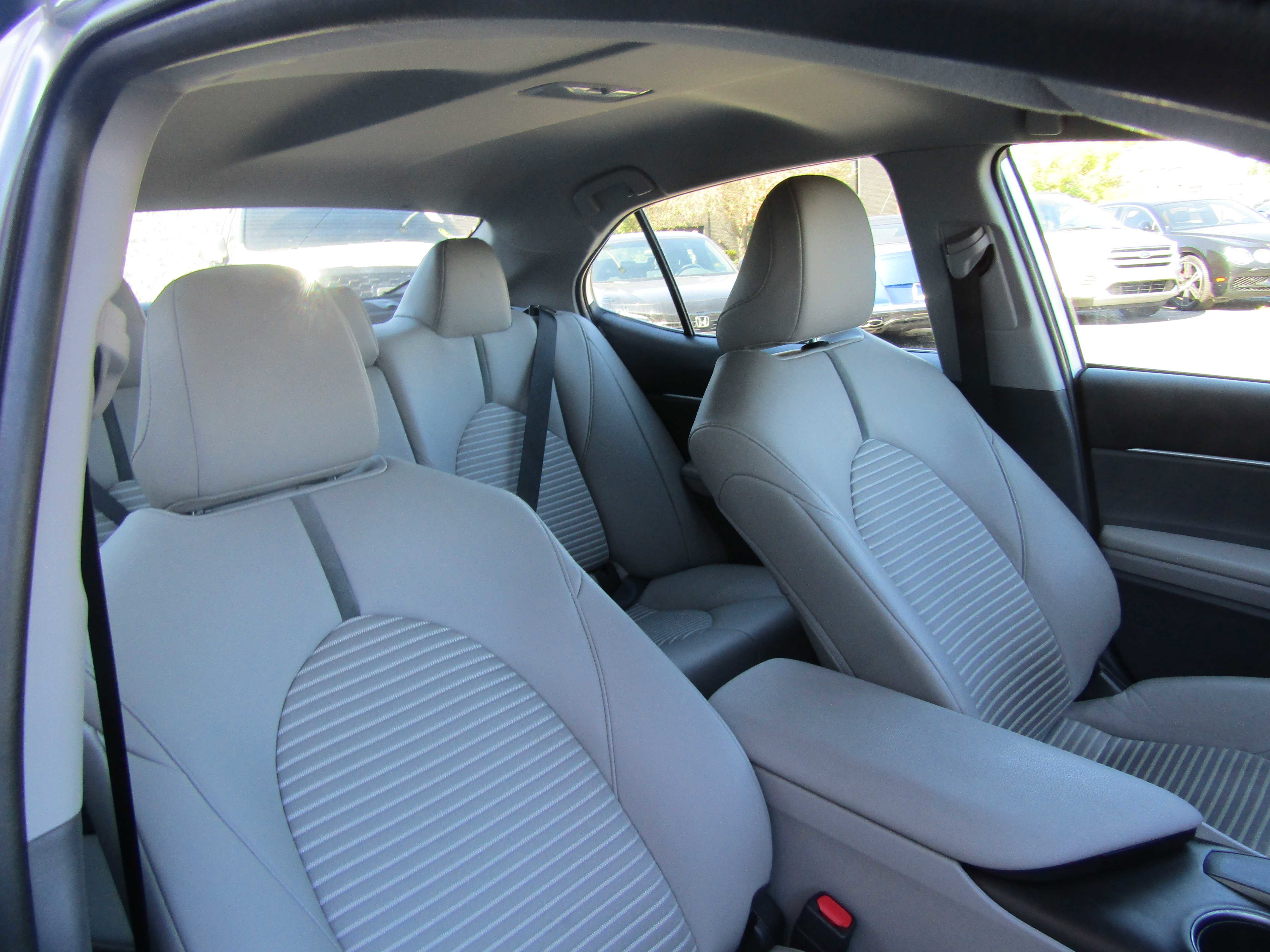 Vehicle image 19 of 19