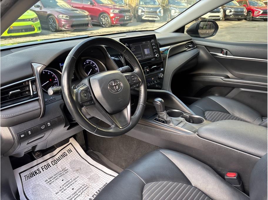 Vehicle image 9 of 29
