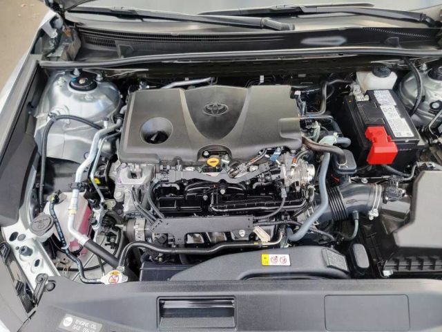 Vehicle image 15 of 15