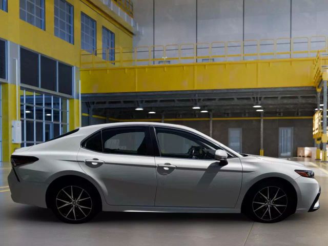 Vehicle image 7 of 25