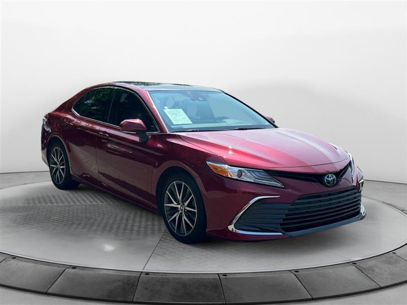 Vehicle image 3 of 23