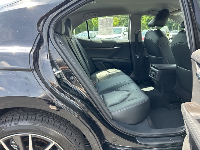 Vehicle image 15 of 30
