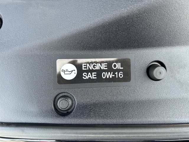 Vehicle image 11 of 30
