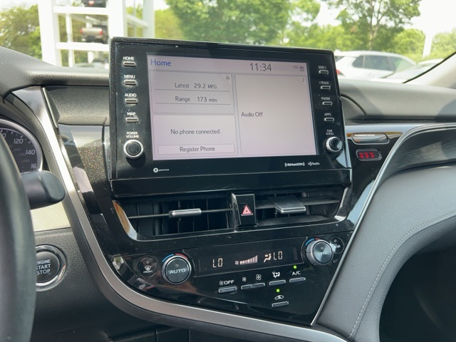 Vehicle image 24 of 30