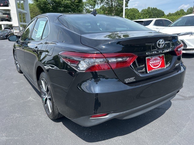 Vehicle image 5 of 30