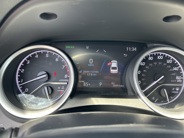 Vehicle image 20 of 30
