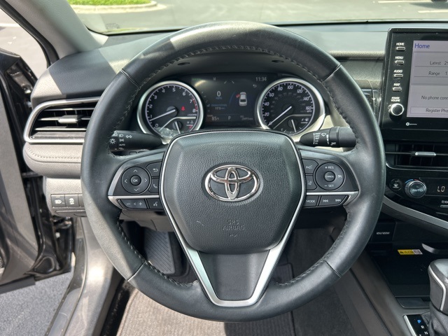 Vehicle image 17 of 30