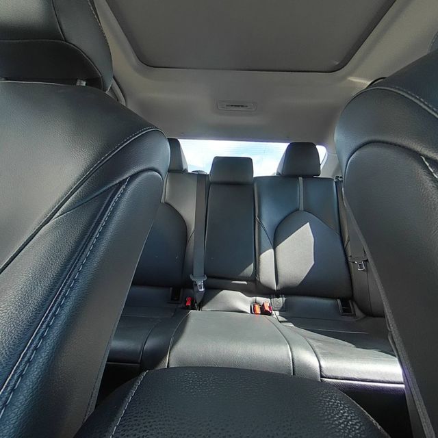 Vehicle image 15 of 36