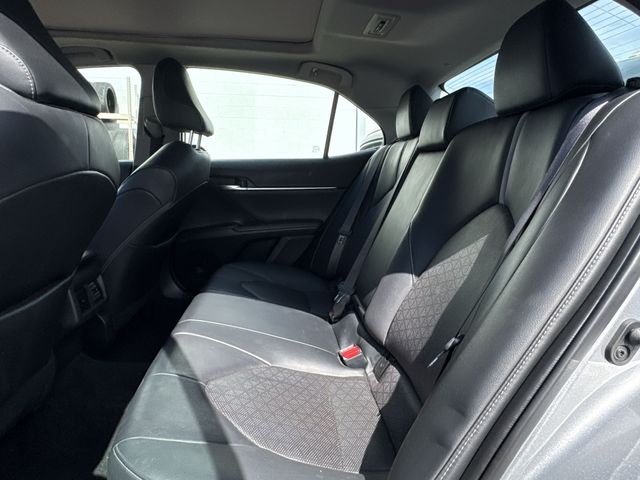 Vehicle image 13 of 36