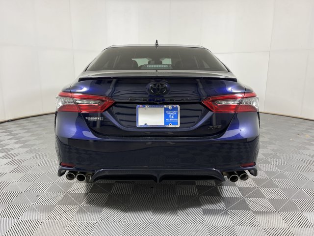 Vehicle image 4 of 27