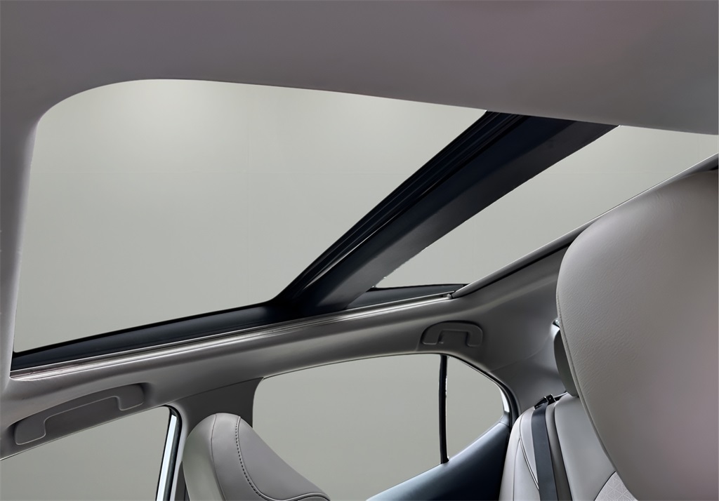 Vehicle image 13 of 37