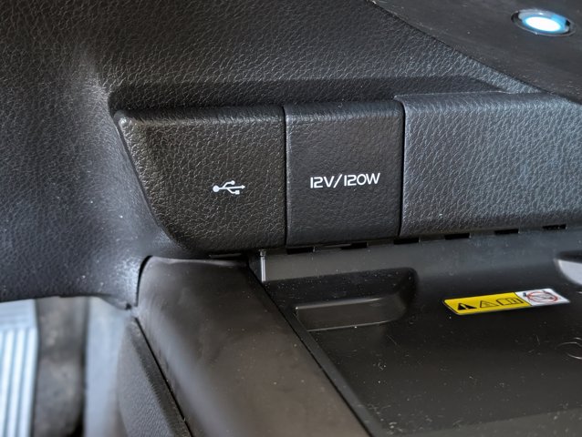 Vehicle image 23 of 44