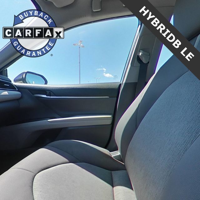 Vehicle image 23 of 34