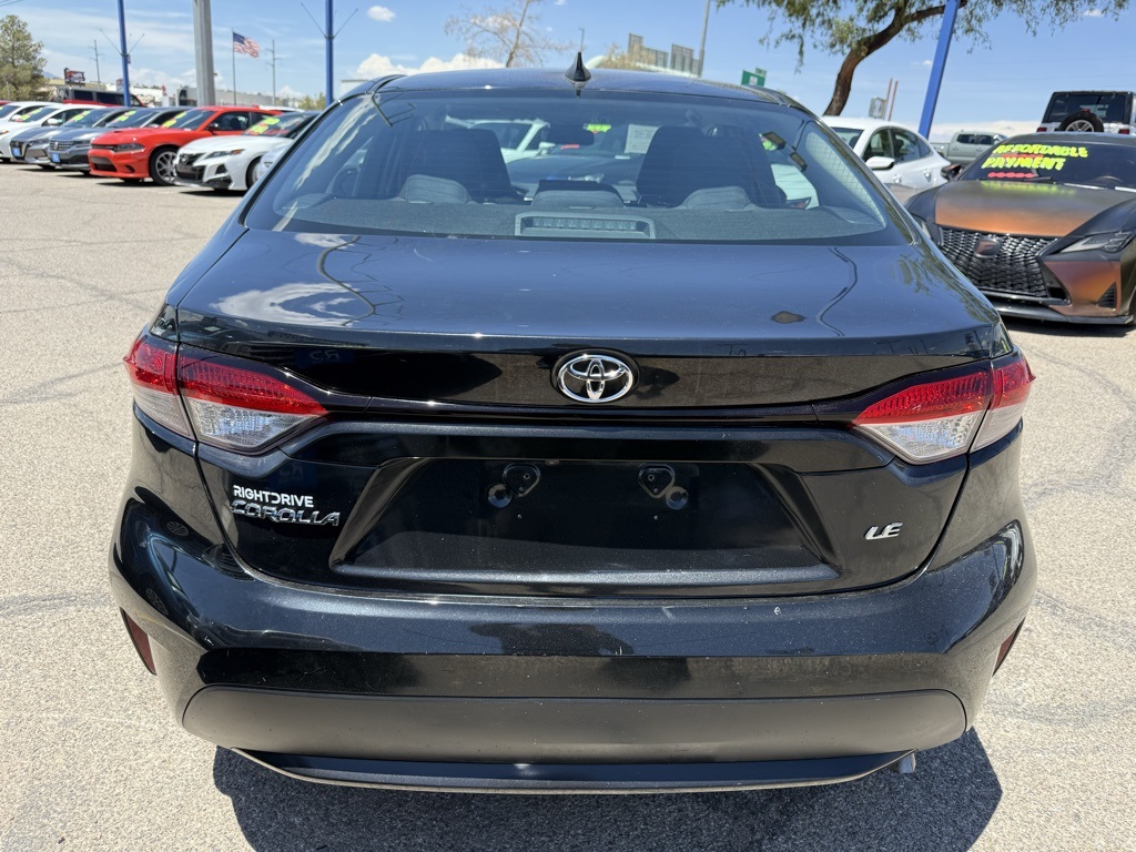 Vehicle image 5 of 21