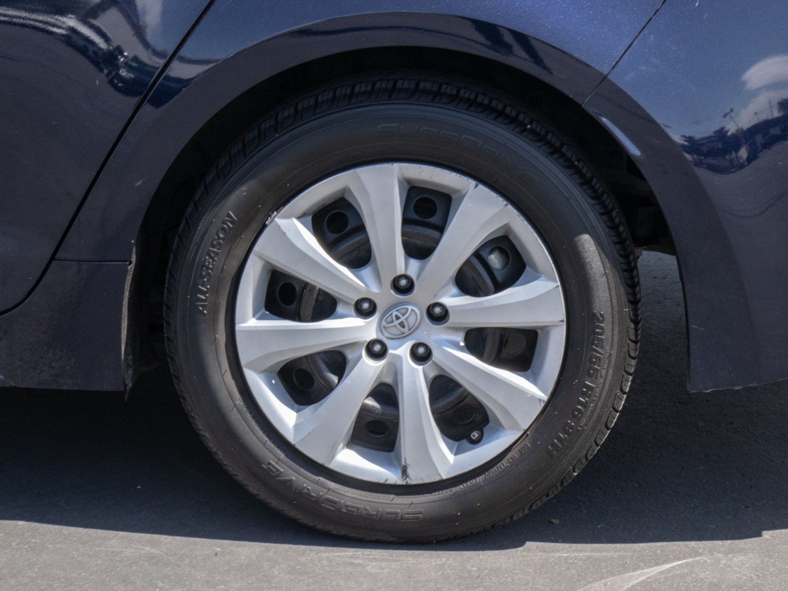 Vehicle image 23 of 23