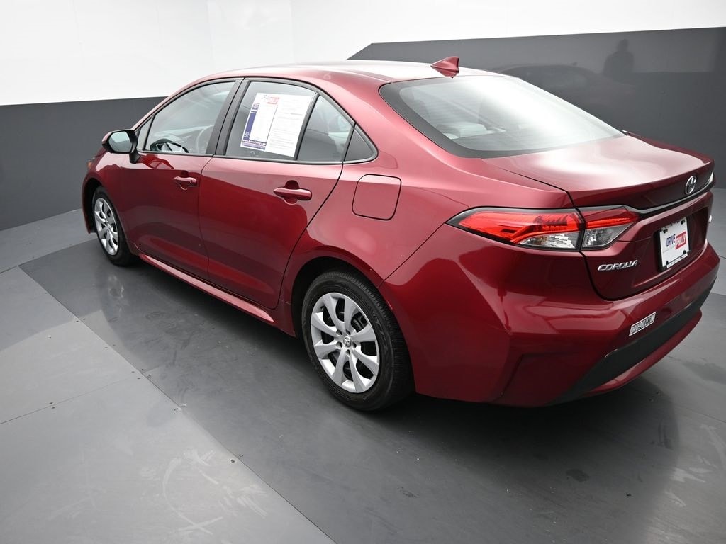 Vehicle image 3 of 10
