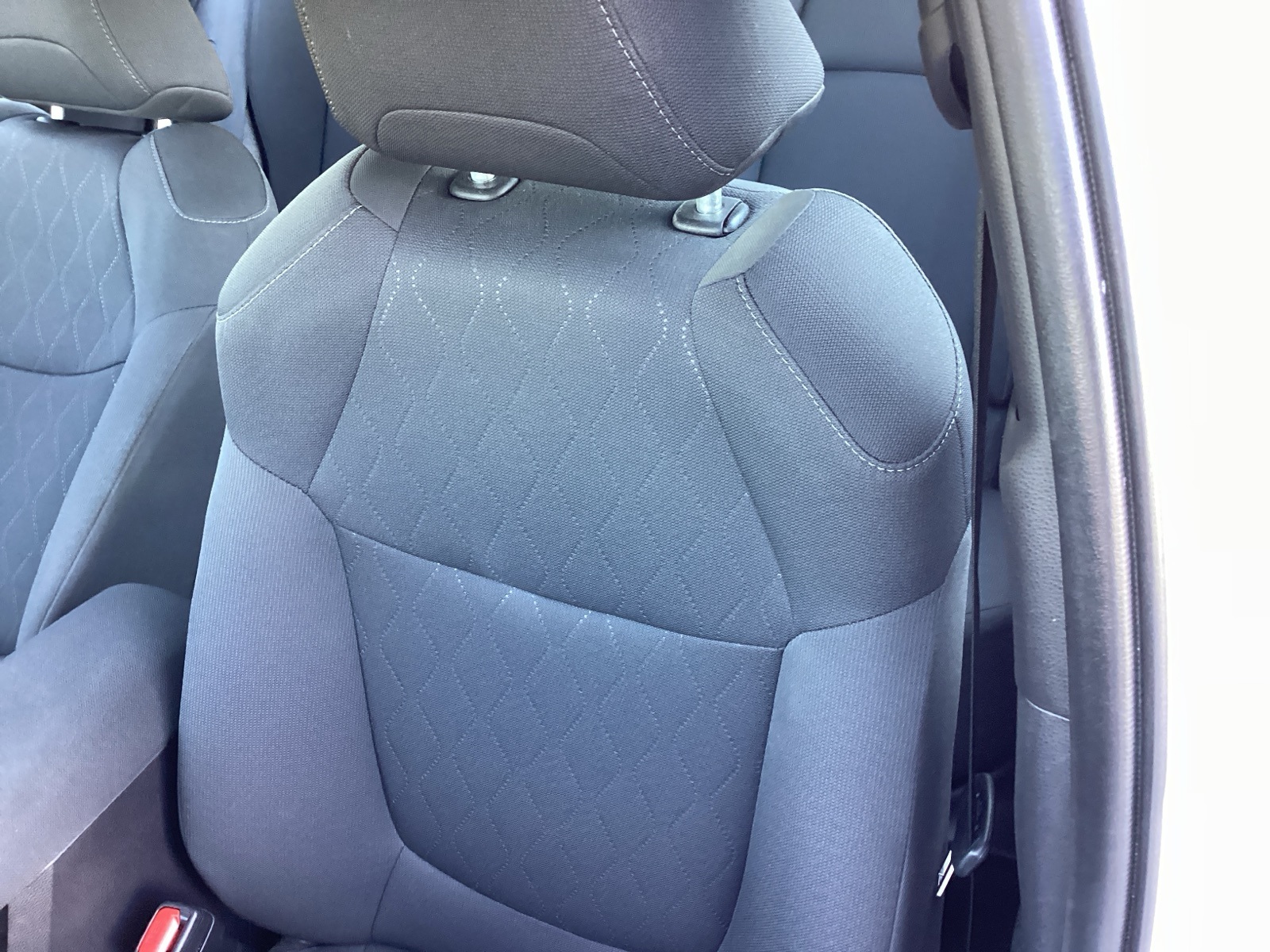 Vehicle image 12 of 30