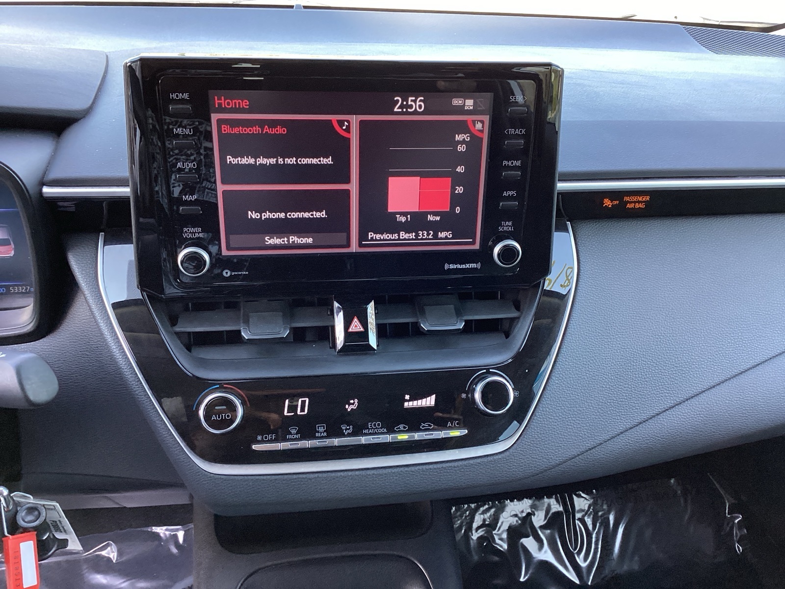 Vehicle image 16 of 30