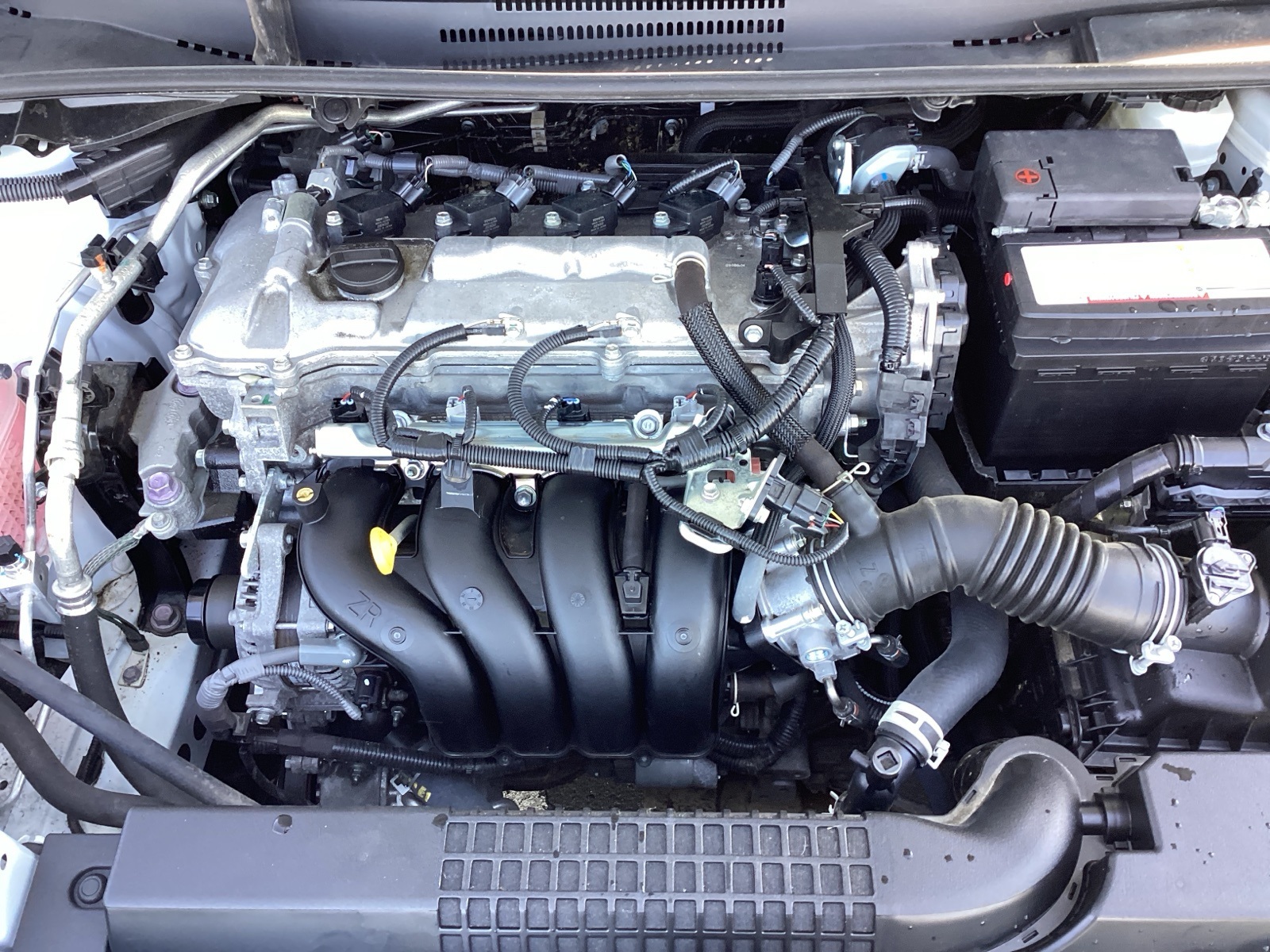 Vehicle image 24 of 30