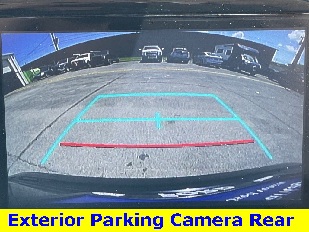 Vehicle image 21 of 31