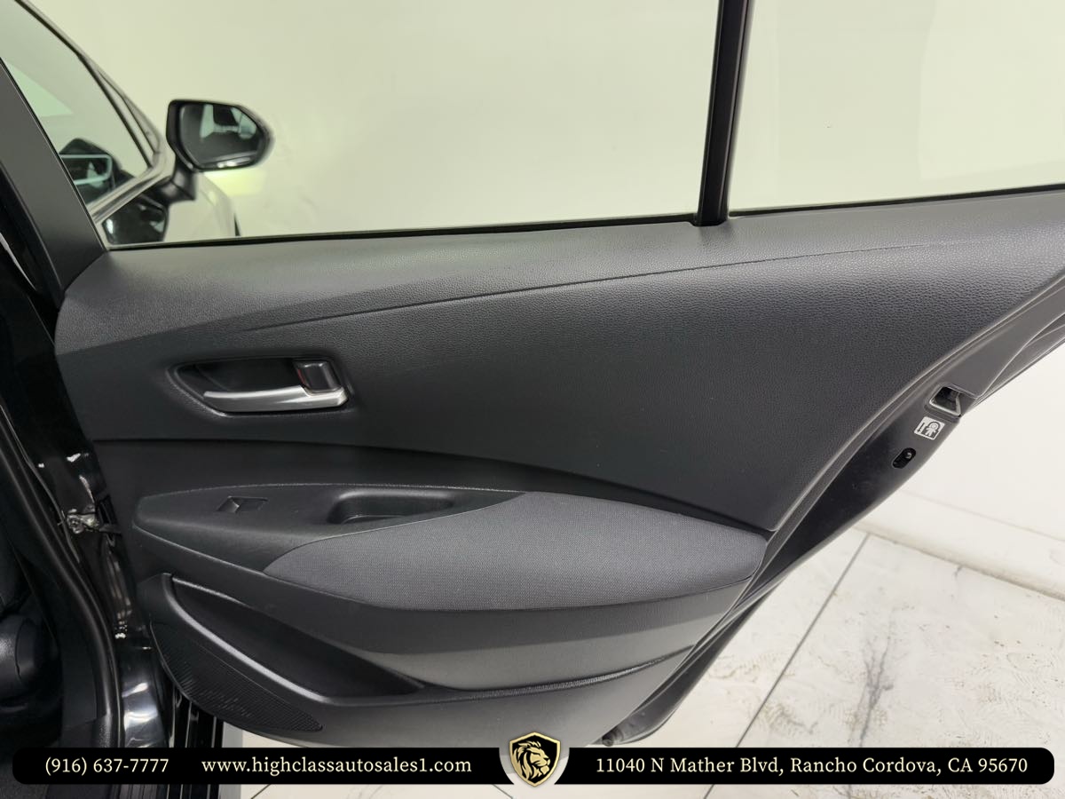 Vehicle image 25 of 54