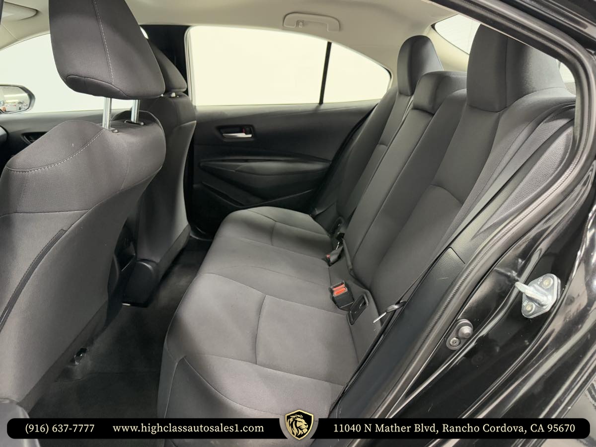 Vehicle image 22 of 54