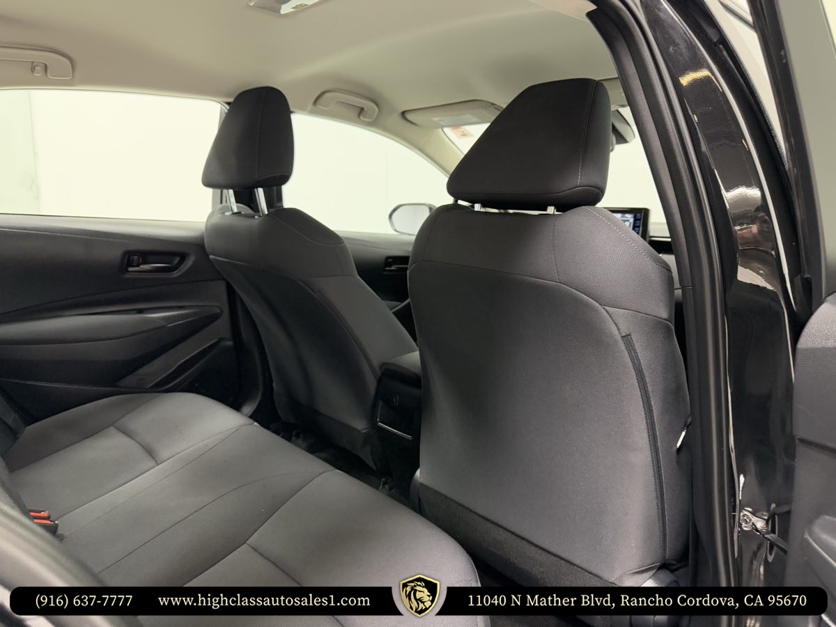 Vehicle image 28 of 54