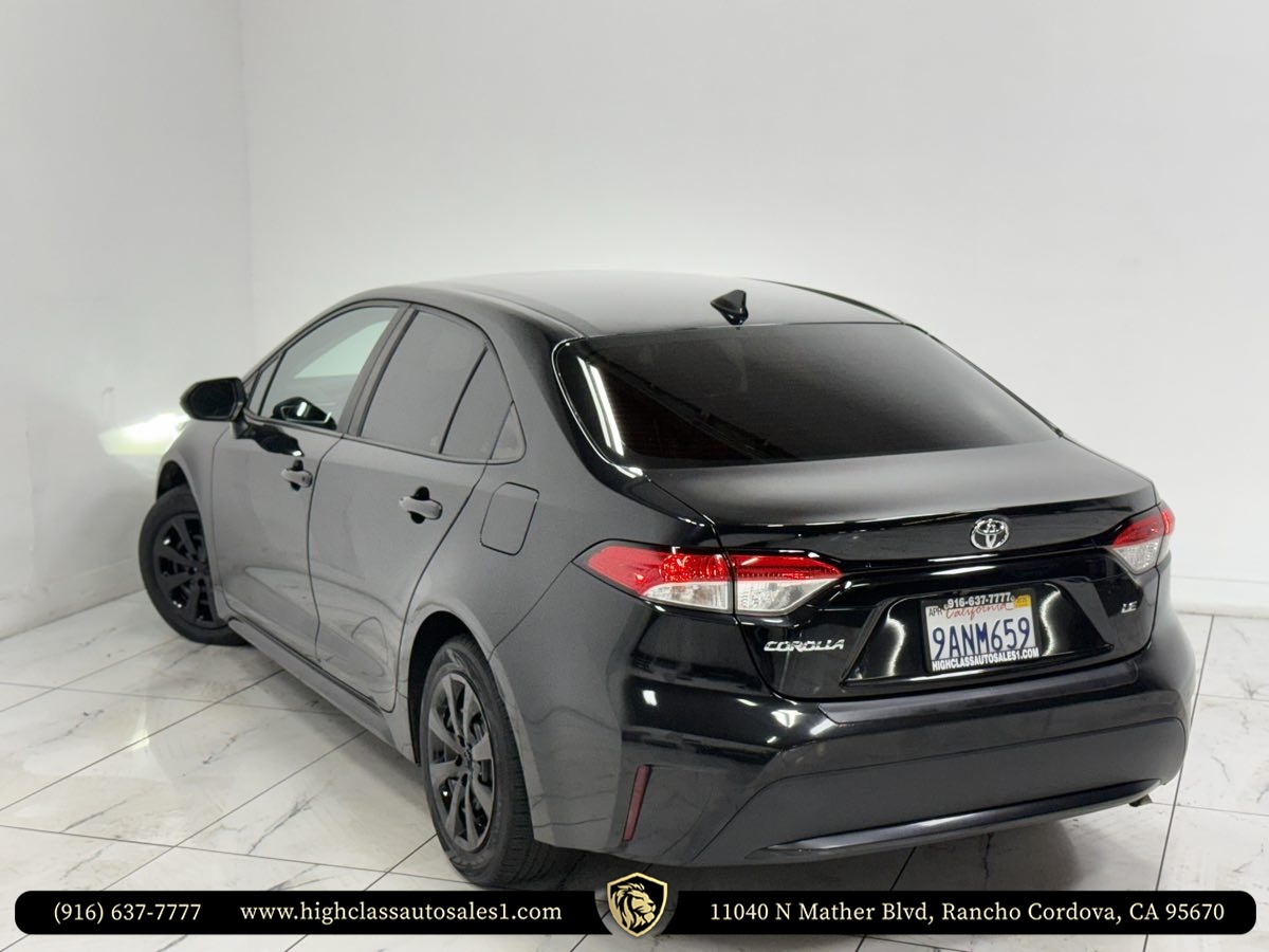 Vehicle image 12 of 54
