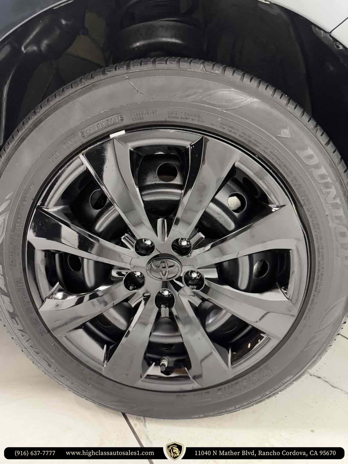 Vehicle image 52 of 54