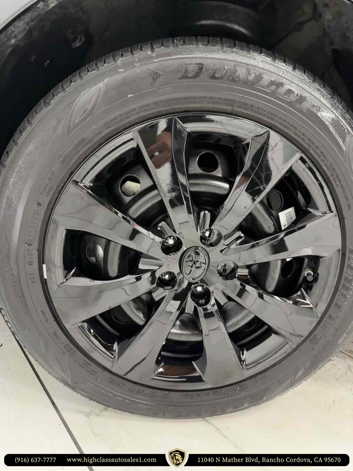 Vehicle image 51 of 54