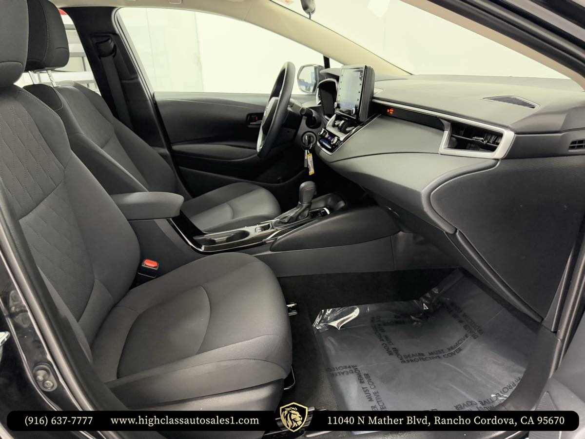 Vehicle image 18 of 54