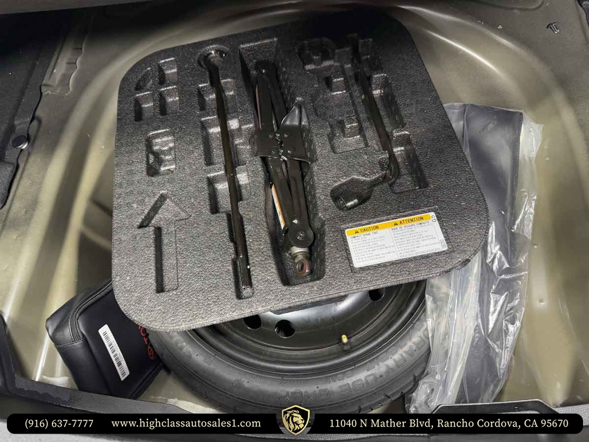 Vehicle image 45 of 54