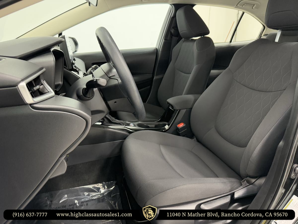 Vehicle image 15 of 54