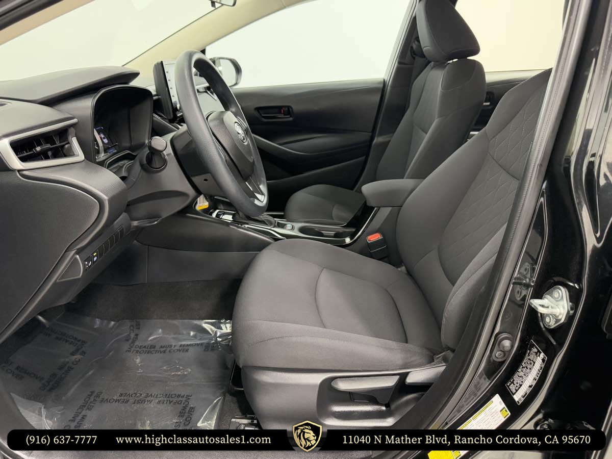 Vehicle image 14 of 54
