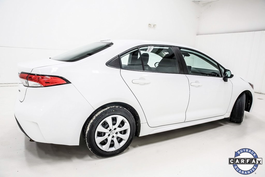 Vehicle image 6 of 40