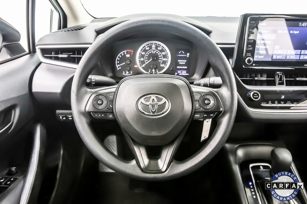 Vehicle image 26 of 40