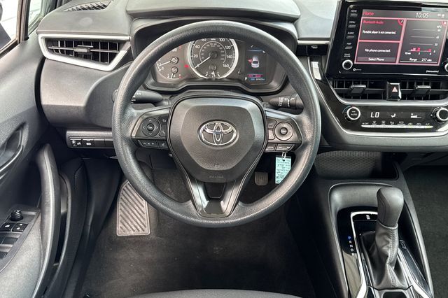 Vehicle image 20 of 35