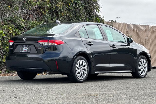 Vehicle image 6 of 35