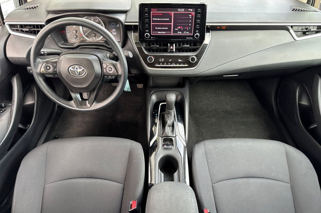 Vehicle image 19 of 35